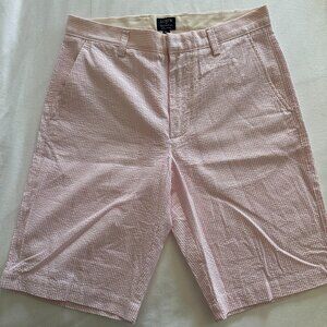 J. Crew men’s Rivington shorts. Seersucker, pale pink and white stripes (30w)